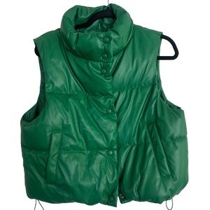 Love Tree Green Faux Leather Puffer Vest – Medium – NWT